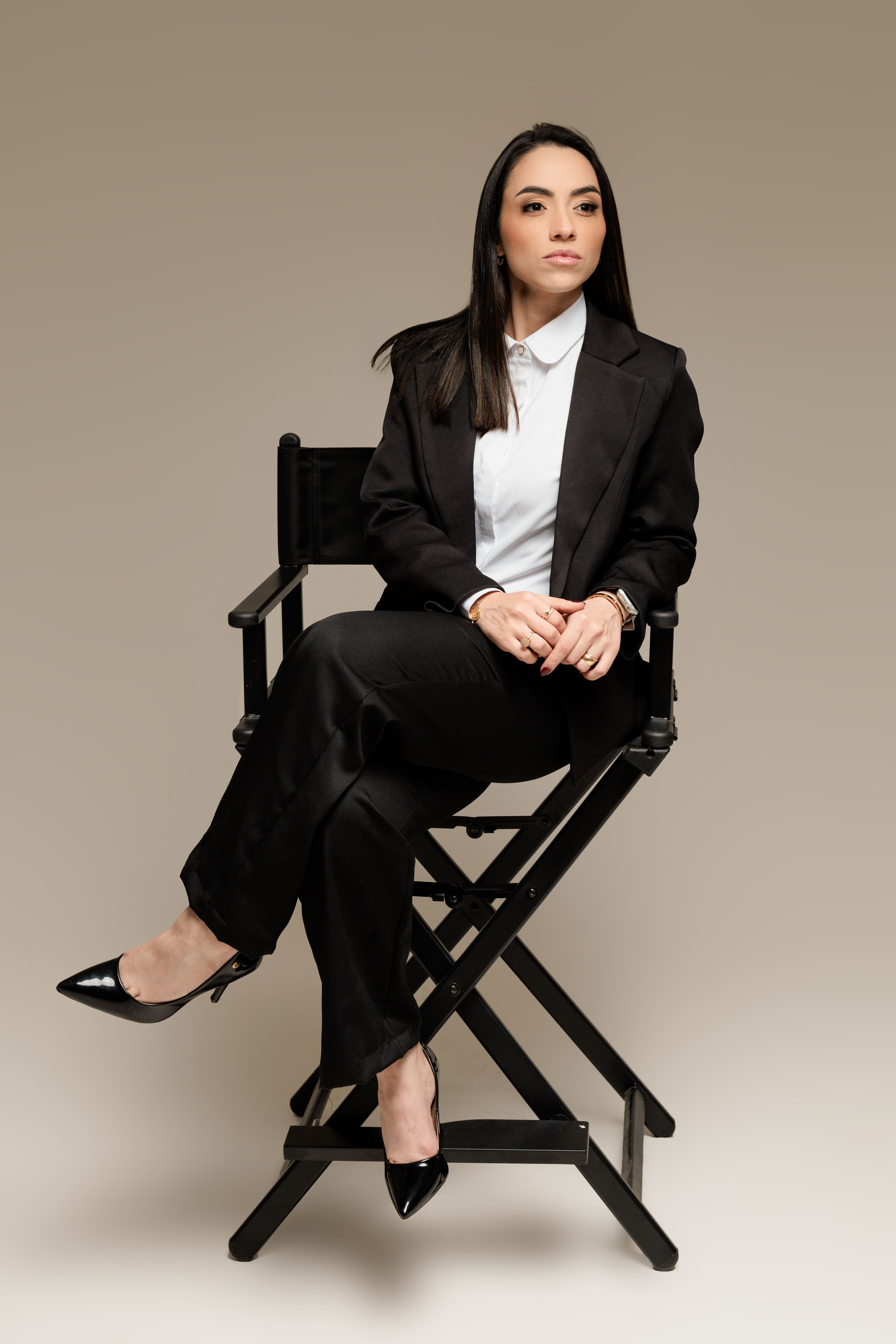Dra. Iara Dourado
